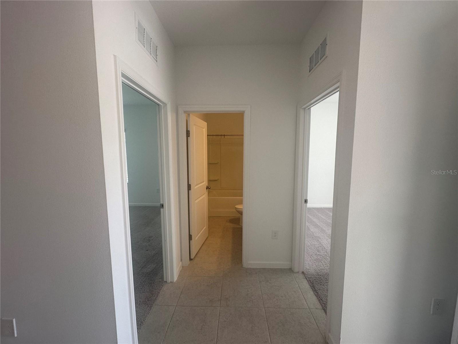 2062 GOLD DUST DR, CLERMONT, FL, 34715