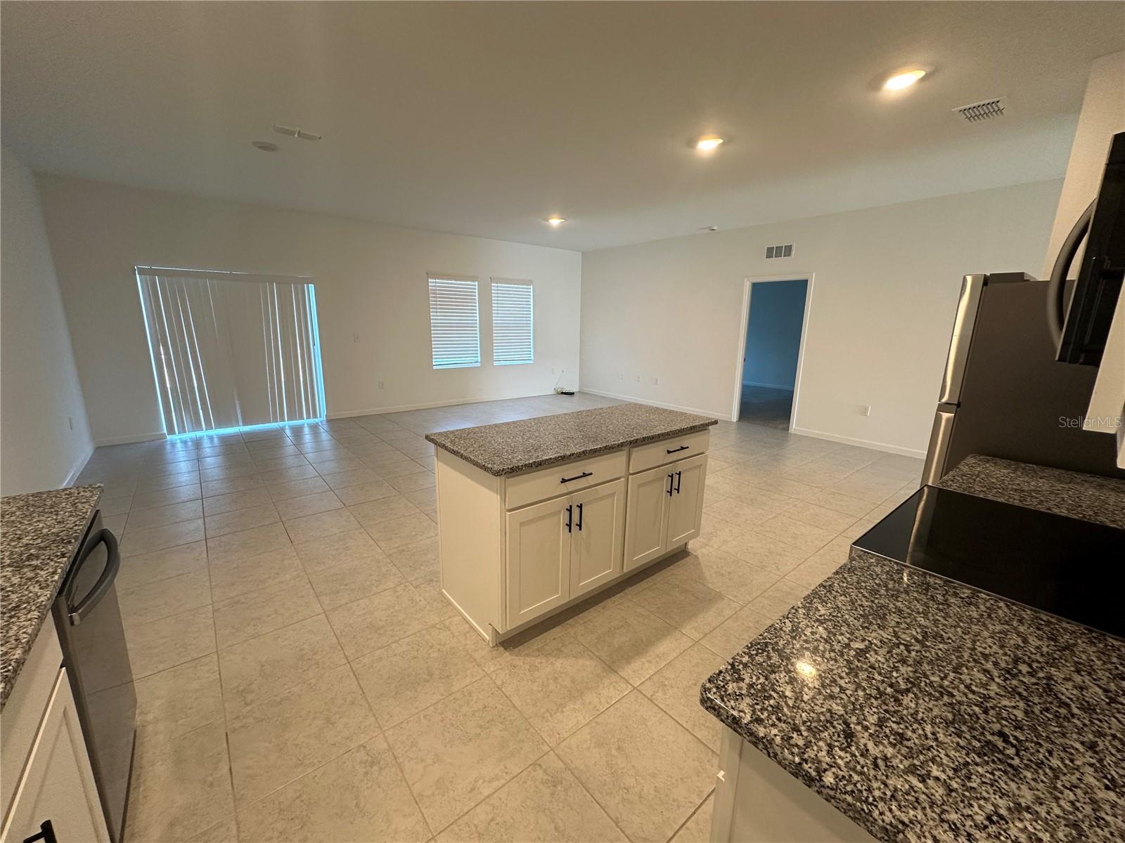 2062 GOLD DUST DR, CLERMONT, FL, 34715