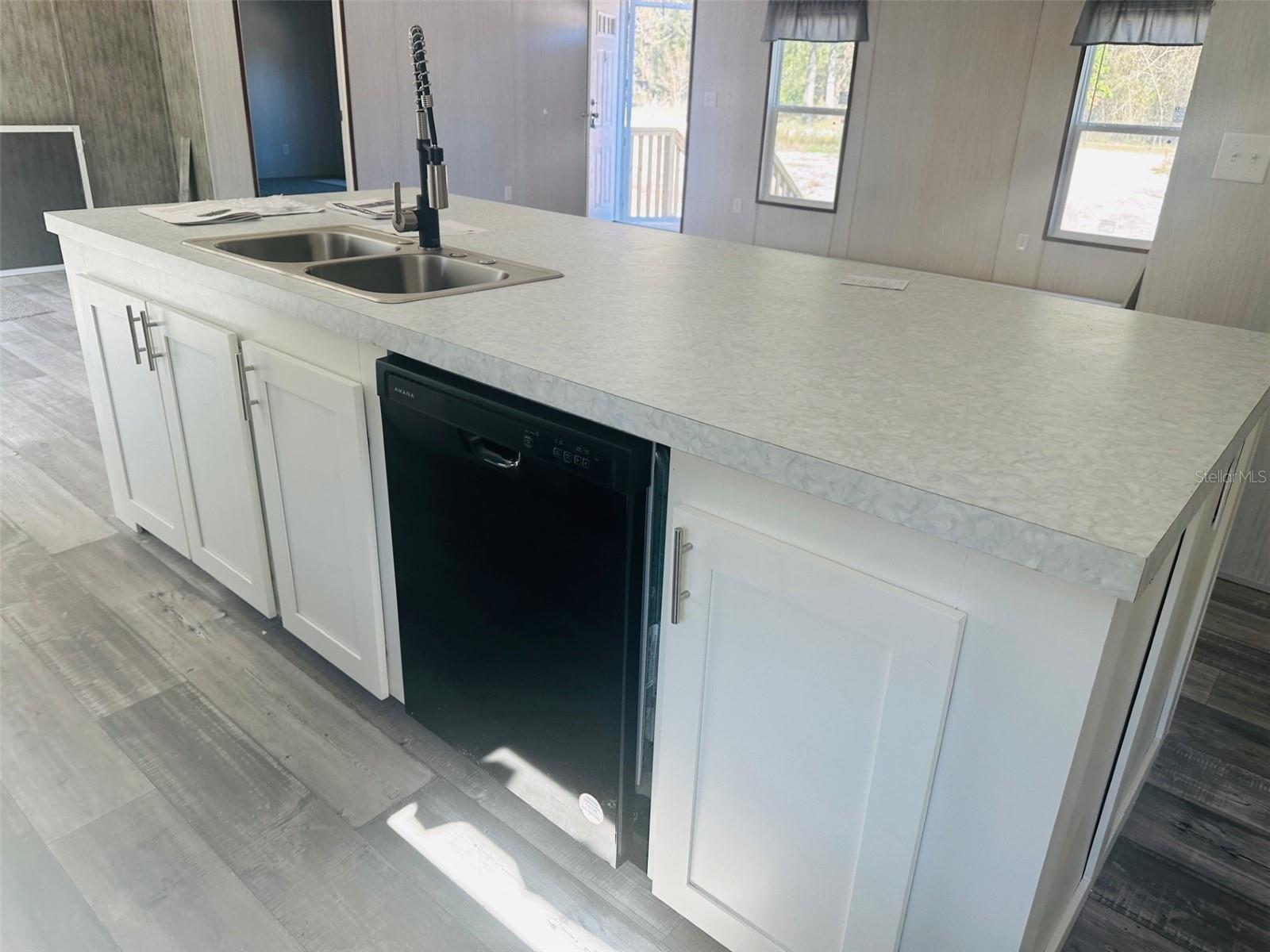 11746 216TH TER, O'BRIEN, FL, 32071