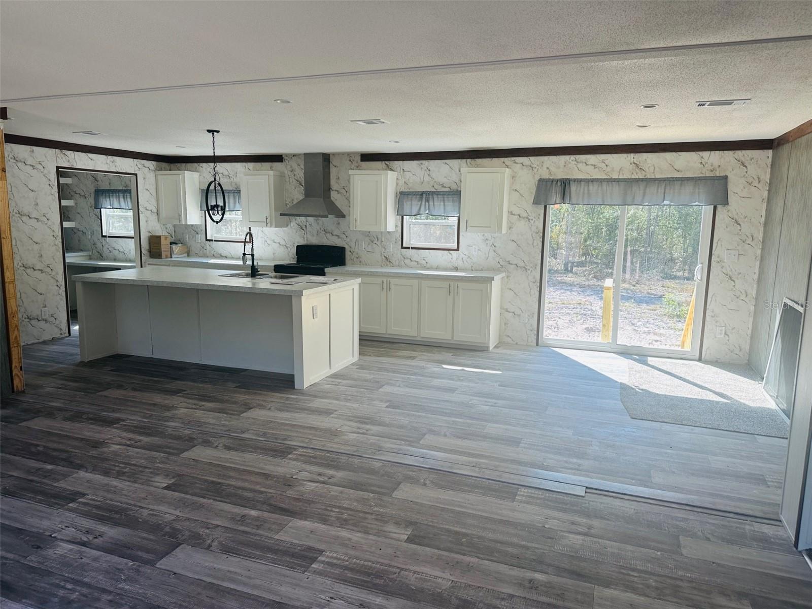 11746 216TH TER, O'BRIEN, FL, 32071