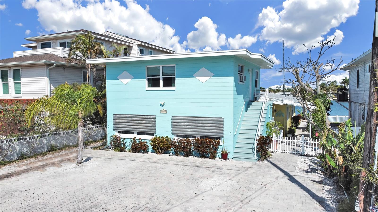 11215 3RD ST E #1, TREASURE ISLAND, FL, 33706