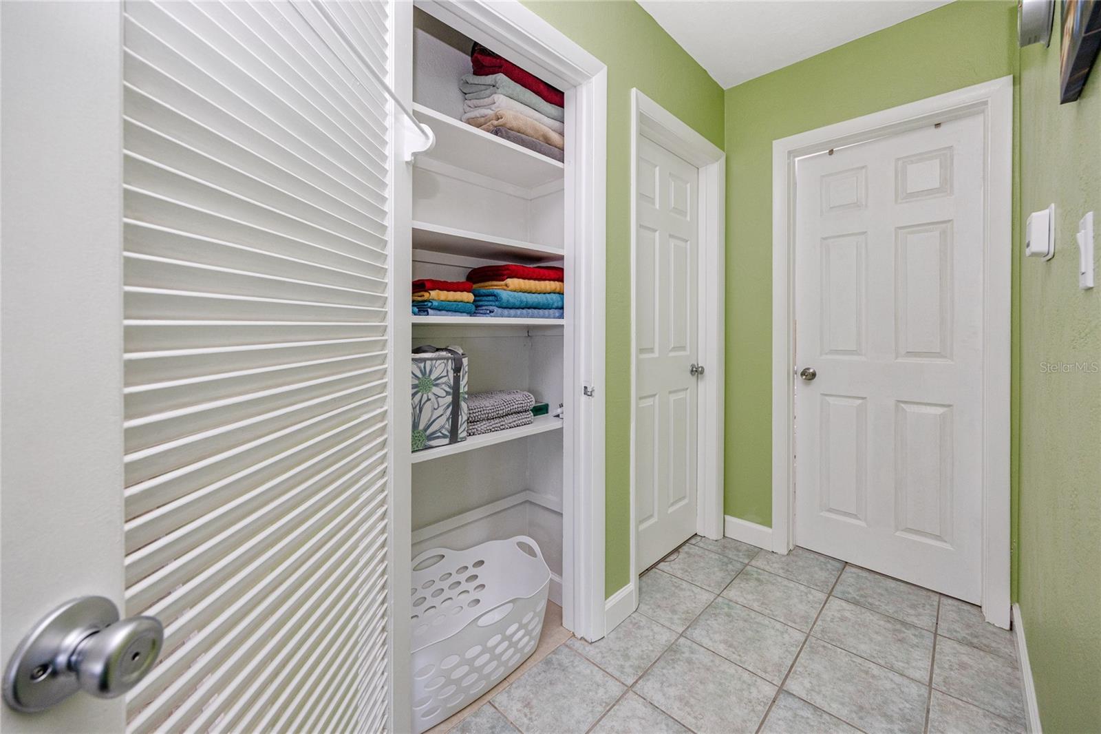 11215 3RD ST E #1, TREASURE ISLAND, FL, 33706