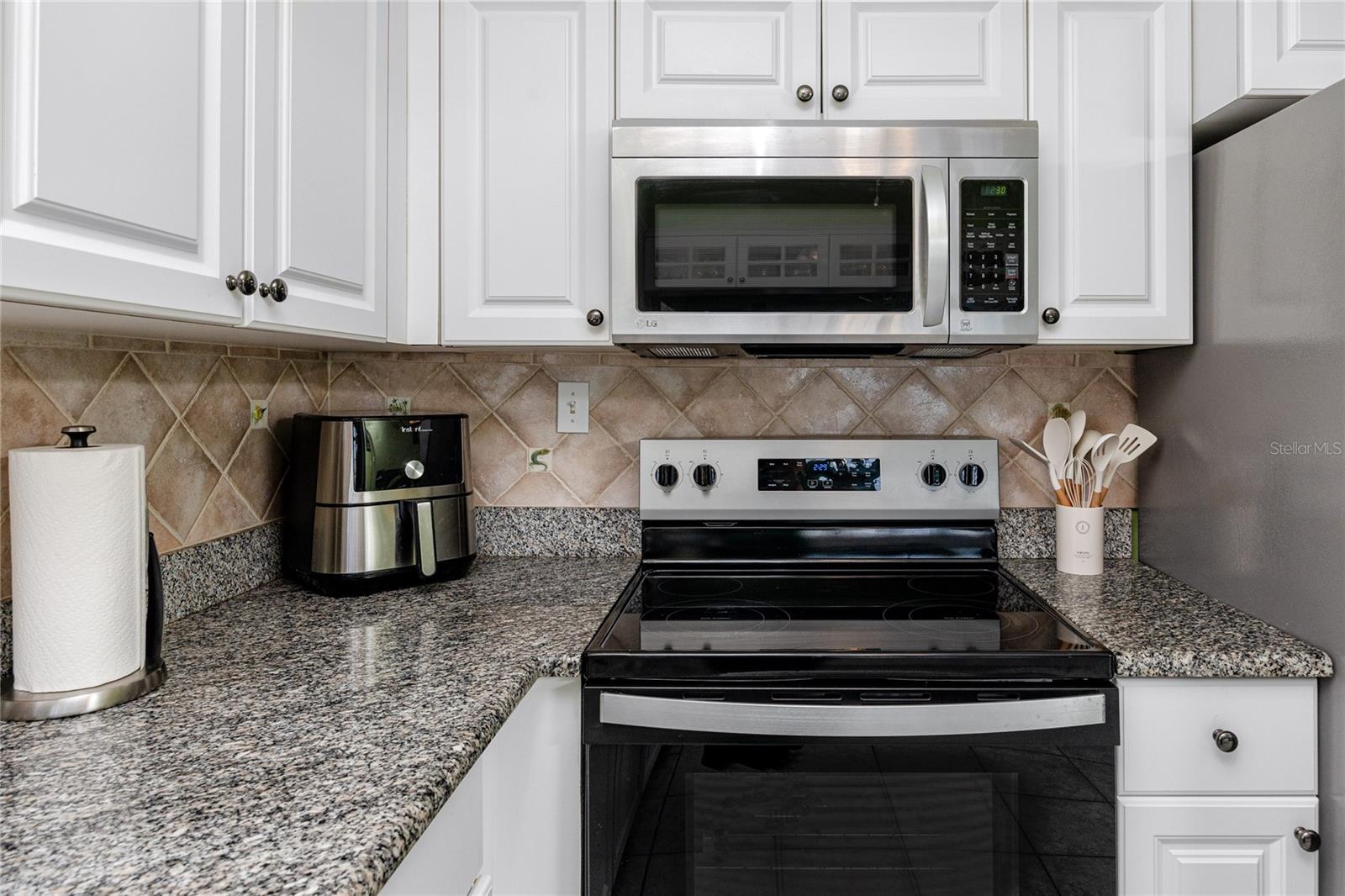 11215 3RD ST E #1, TREASURE ISLAND, FL, 33706