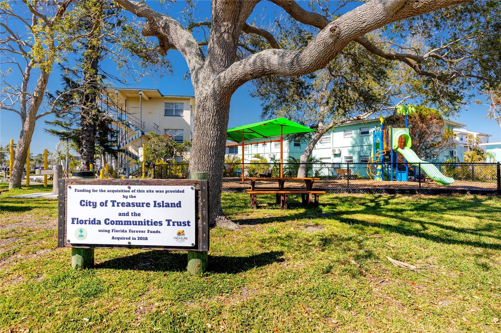 11215 3RD ST E #1, TREASURE ISLAND, FL, 33706