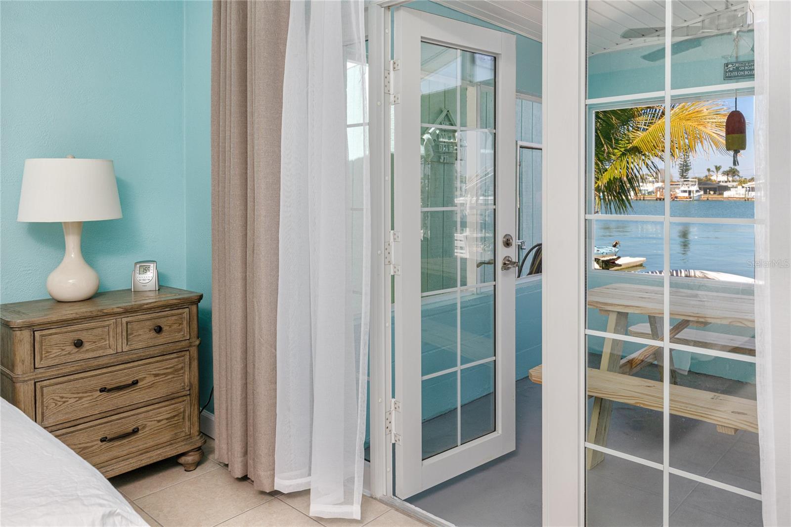 11215 3RD ST E #1, TREASURE ISLAND, FL, 33706