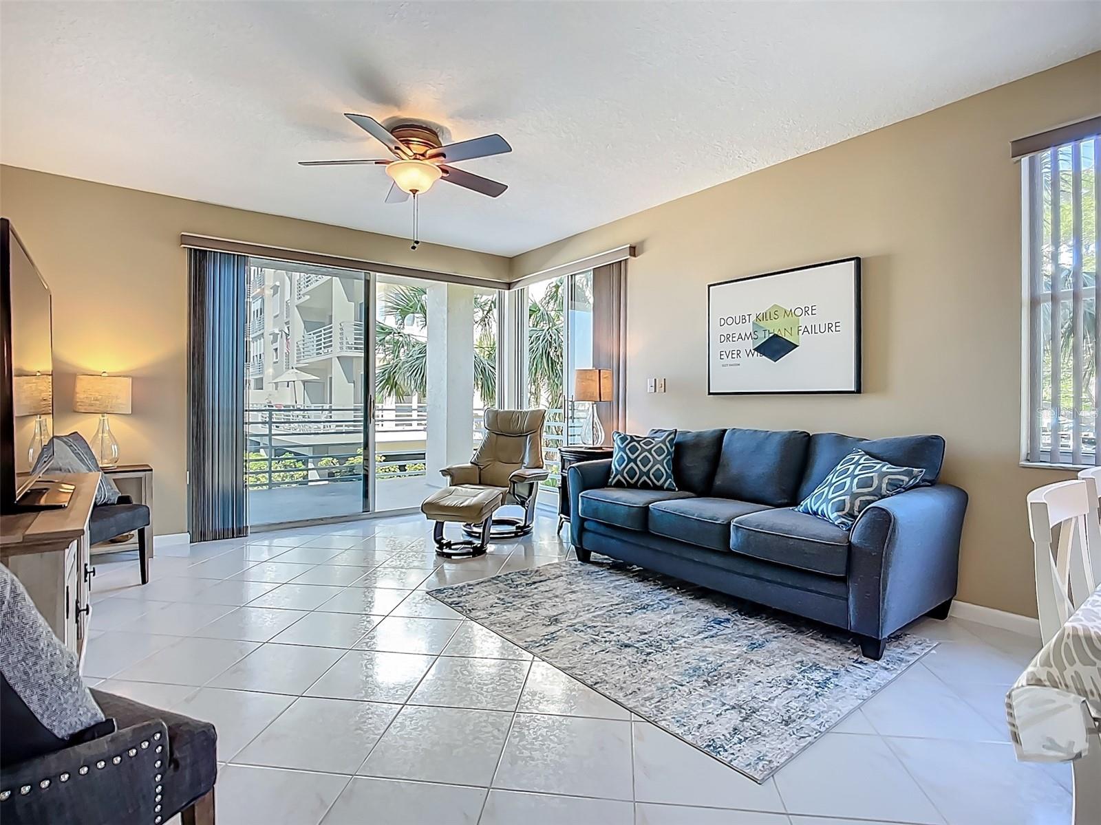 HARBOURSIDE CONDO, SOUTH PASADENA, FL, 33707
