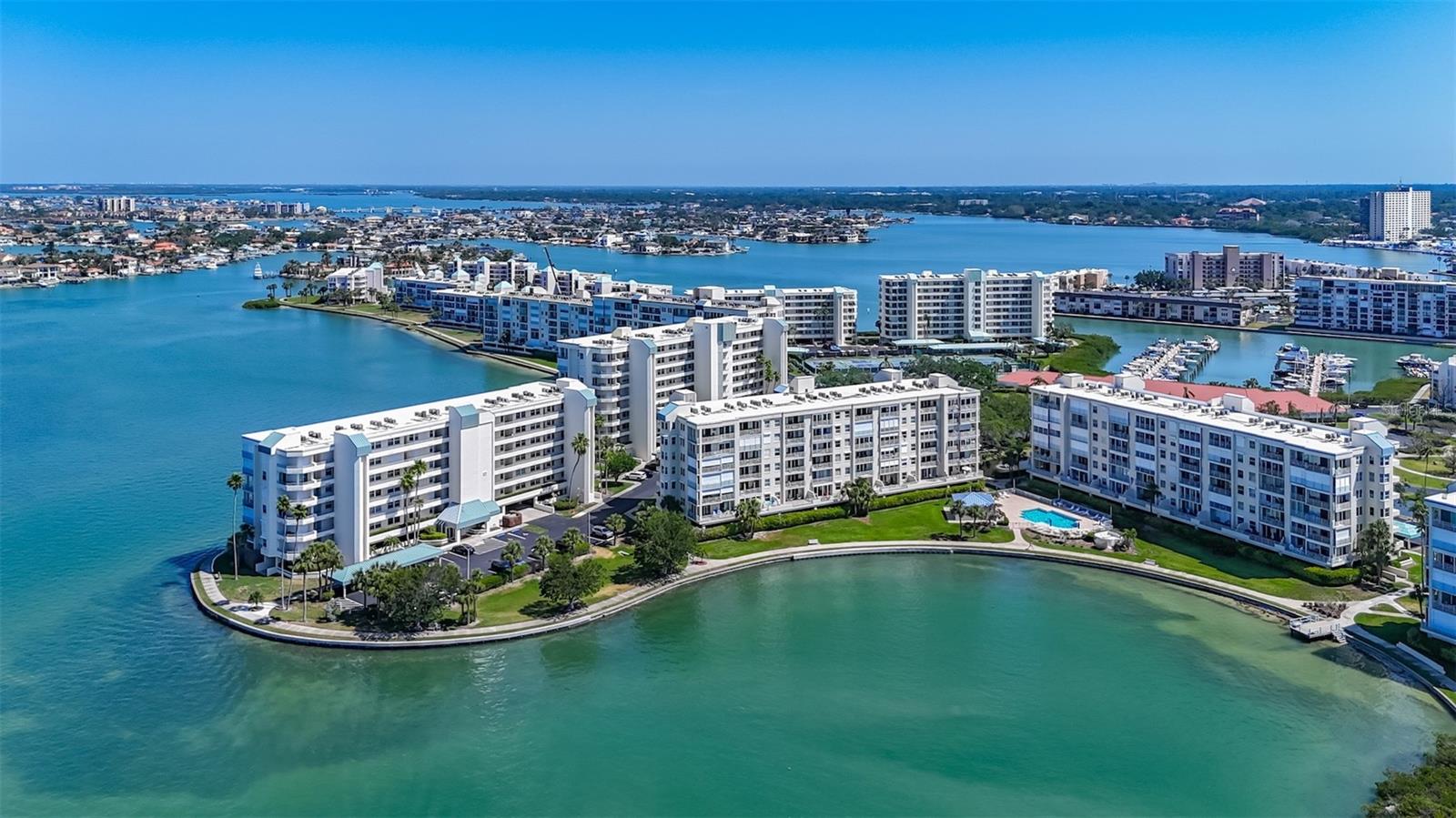 HARBOURSIDE CONDO, SOUTH PASADENA, FL, 33707