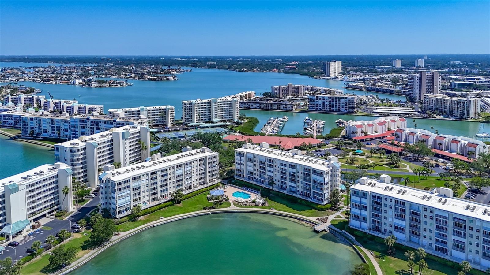 HARBOURSIDE CONDO, SOUTH PASADENA, FL, 33707