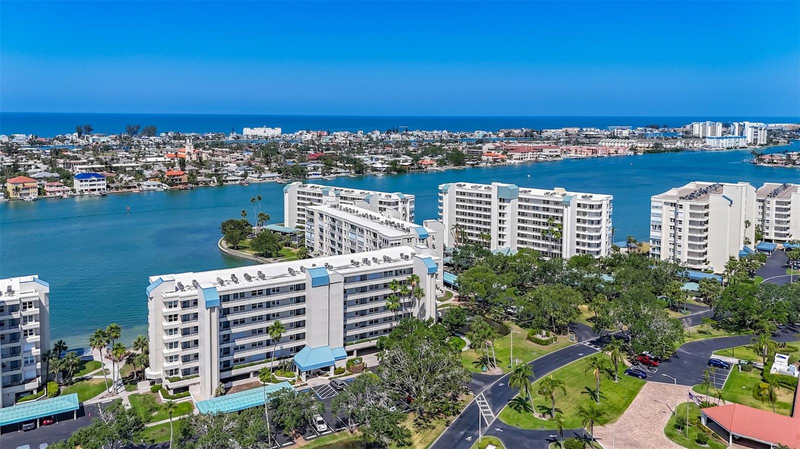 HARBOURSIDE CONDO, SOUTH PASADENA, FL, 33707