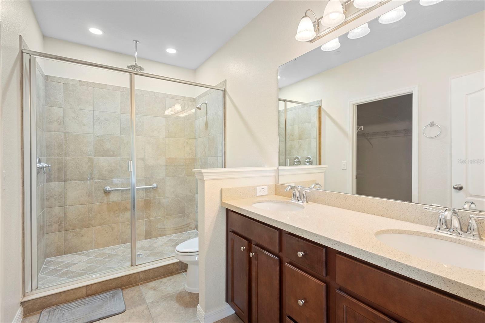 1043 TARAMUNDI DR, OVIEDO, FL, 32765