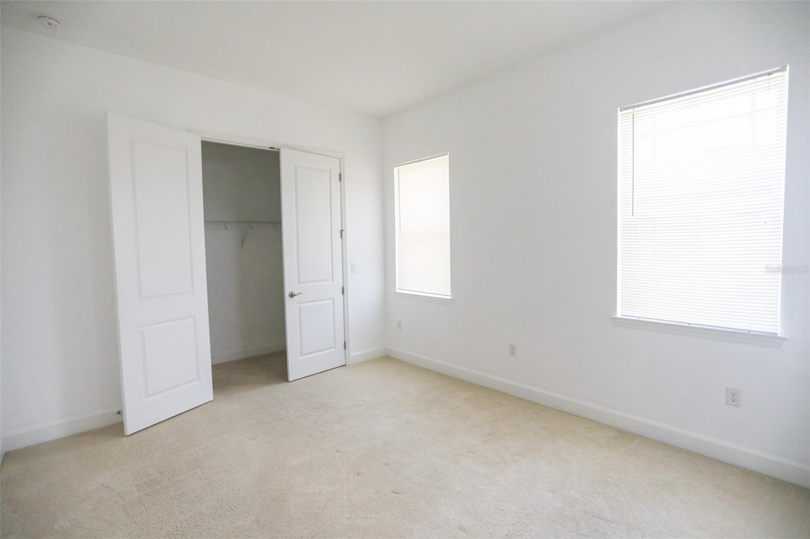 8106 LAUREATE BLVD #B, ORLANDO, FL, 32827