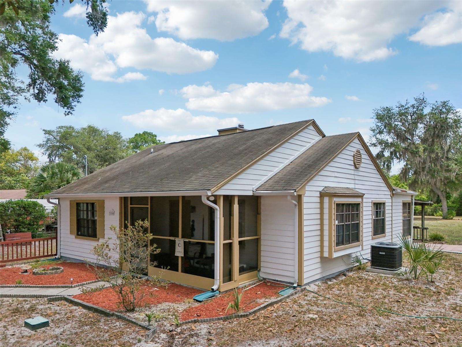 31544 WEKIVA RIVER TRL, SORRENTO, FL, 32776