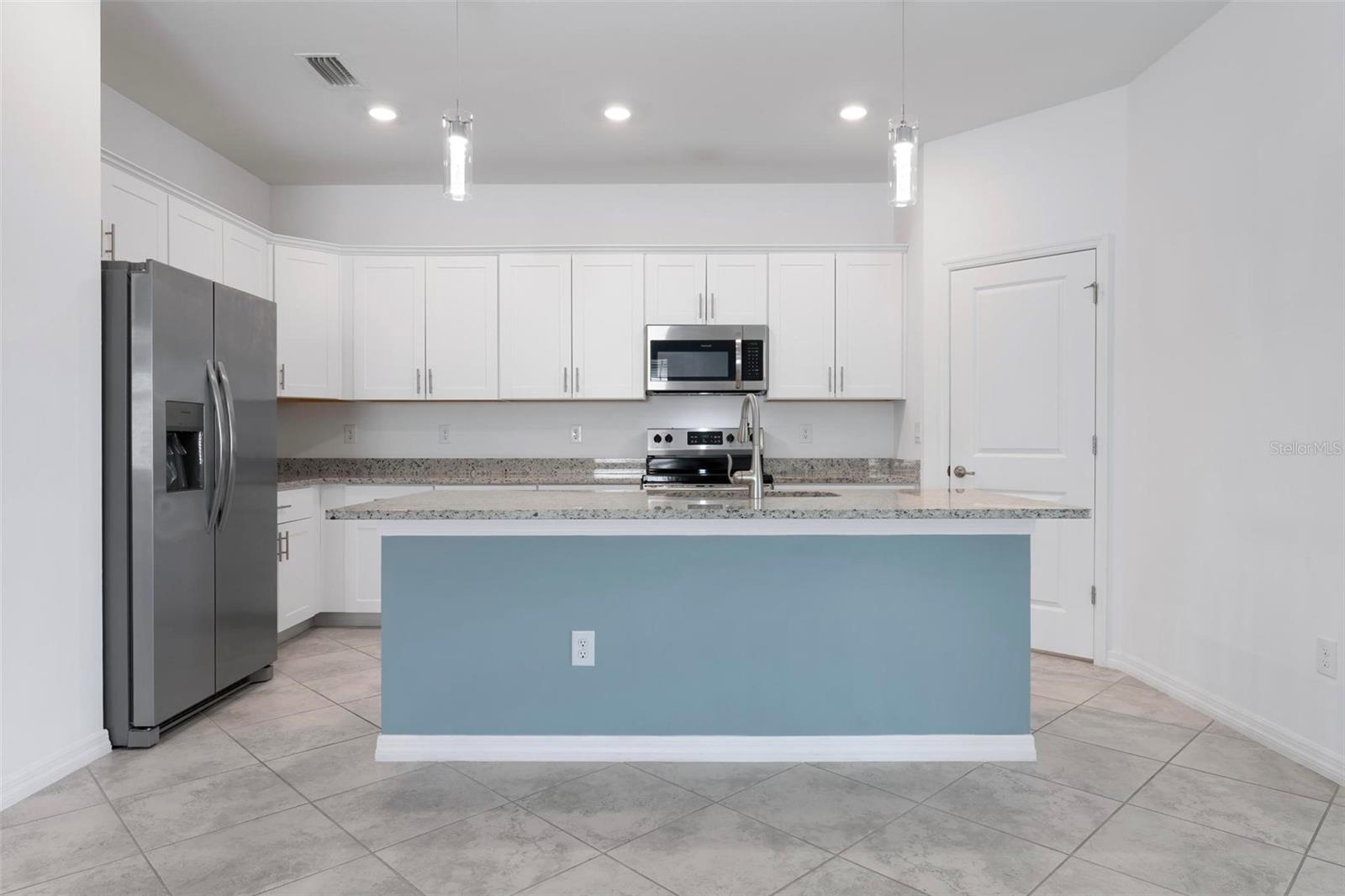 15937 HONEY SUCKLE ST, PORT CHARLOTTE, FL, 33953