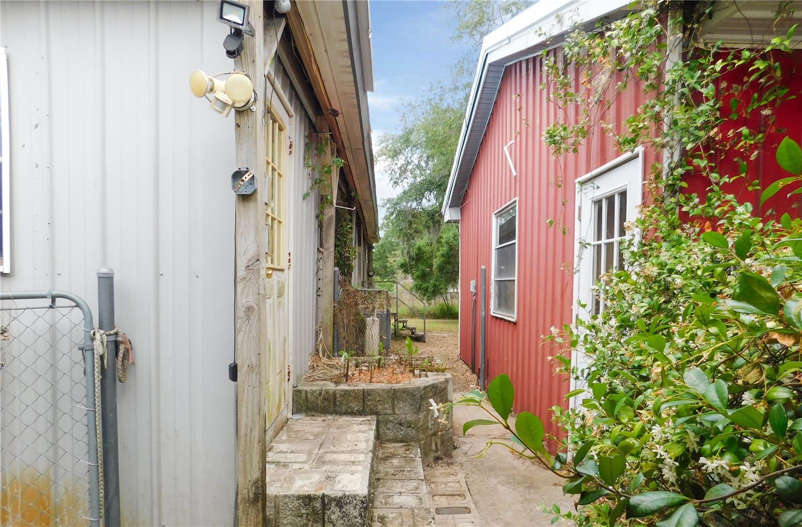 3940 E KNIGHTS GRIFFIN RD, PLANT CITY, FL, 33565