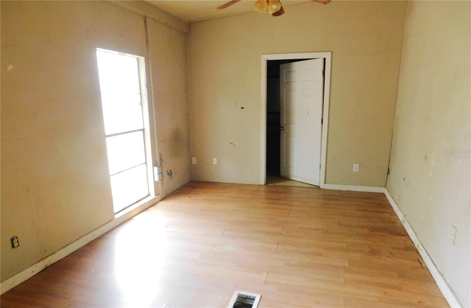 3940 E KNIGHTS GRIFFIN RD, PLANT CITY, FL, 33565