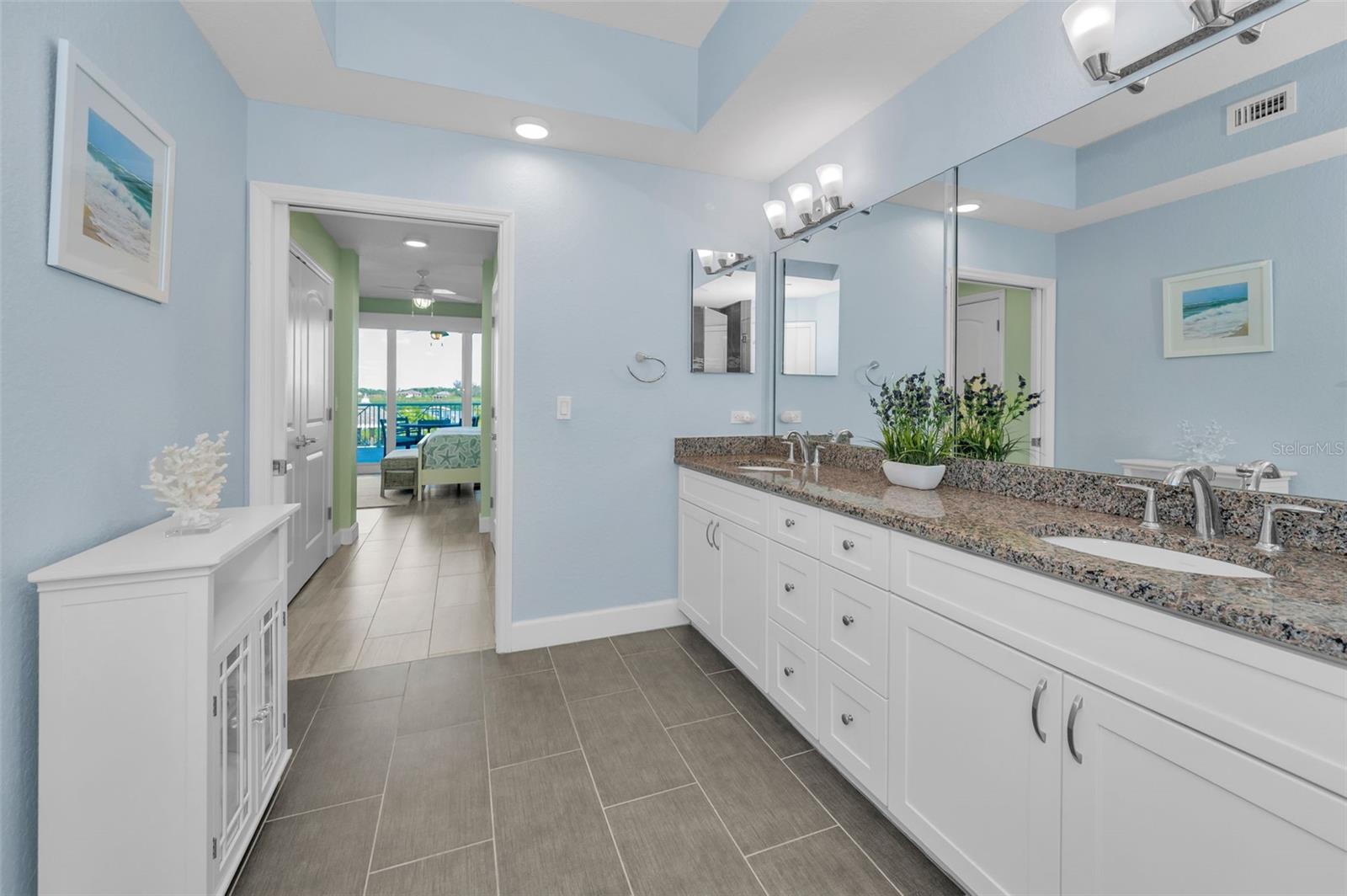 19519 GULF BLVD #203, INDIAN SHORES, FL, 33785