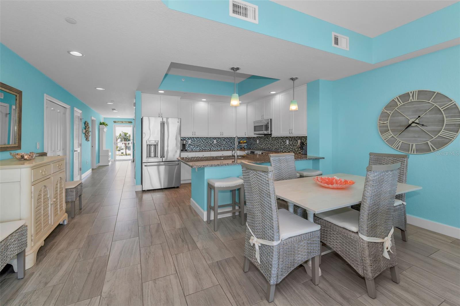 19519 GULF BLVD #203, INDIAN SHORES, FL, 33785