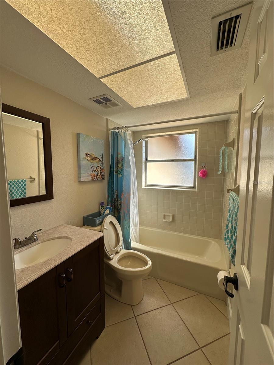 423 YORKSHIRE ST, PORT CHARLOTTE, FL, 33954