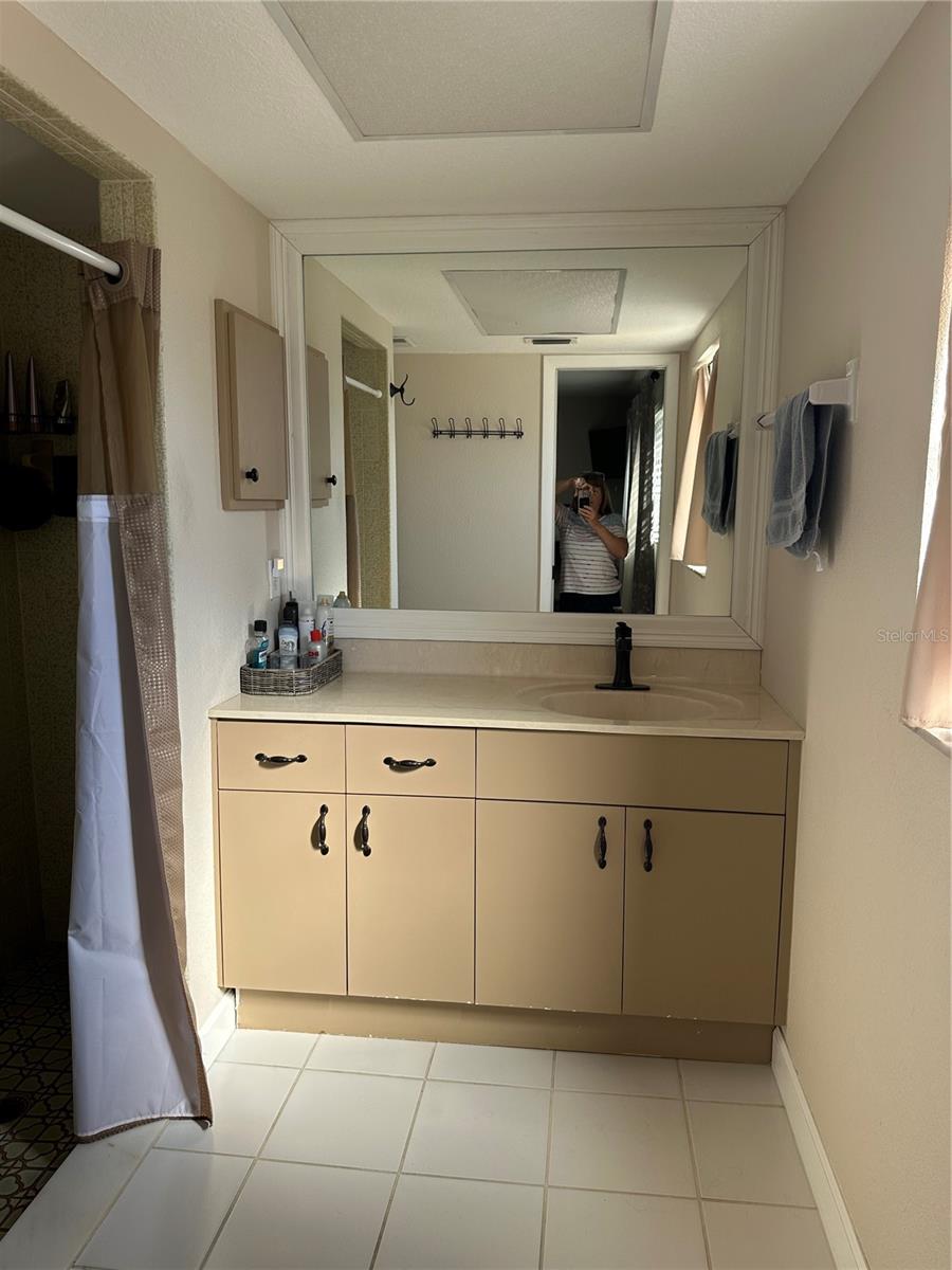 423 YORKSHIRE ST, PORT CHARLOTTE, FL, 33954