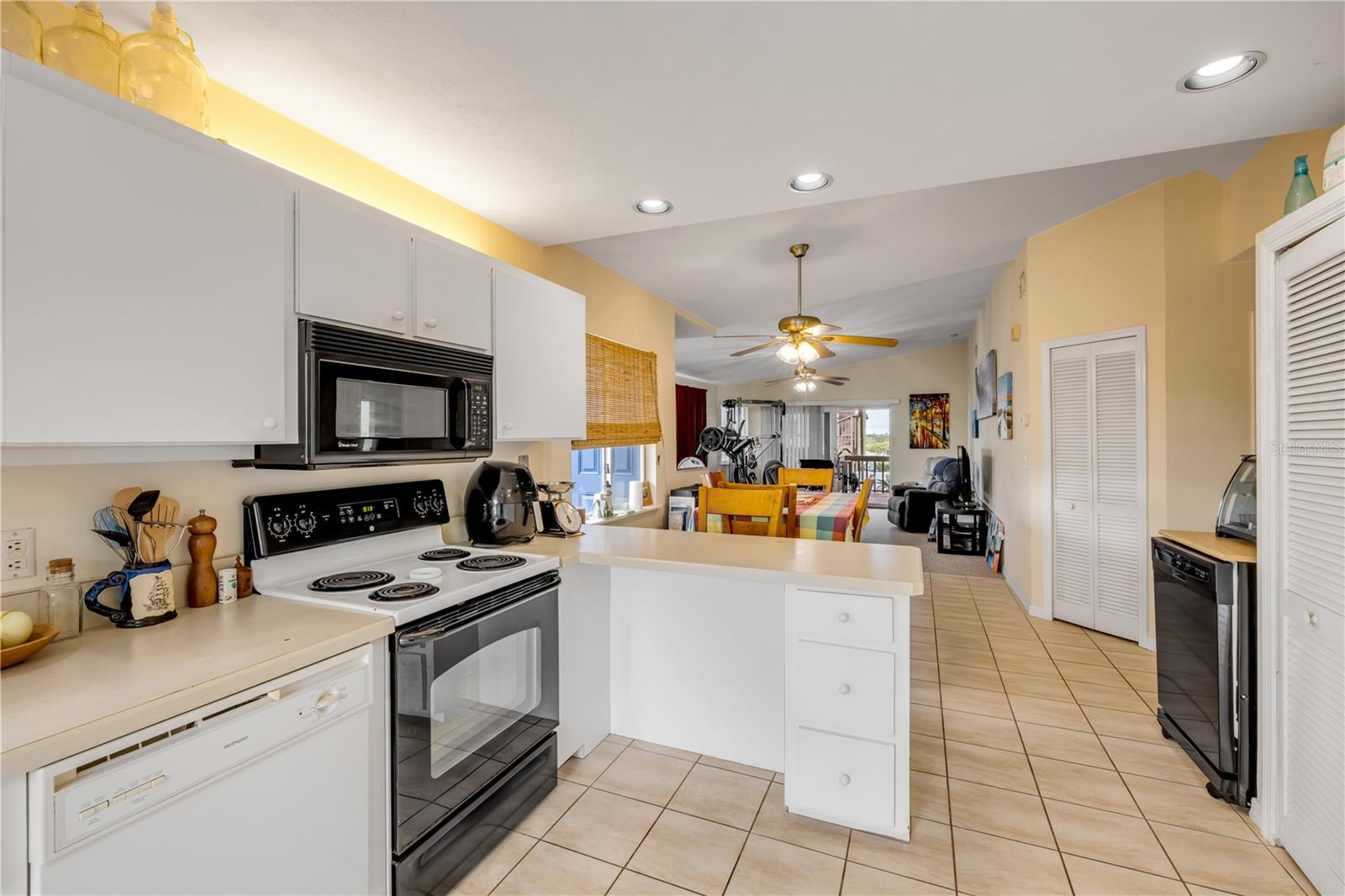 6860 TURTLEMOUND RD, NEW SMYRNA BEACH, FL, 32169