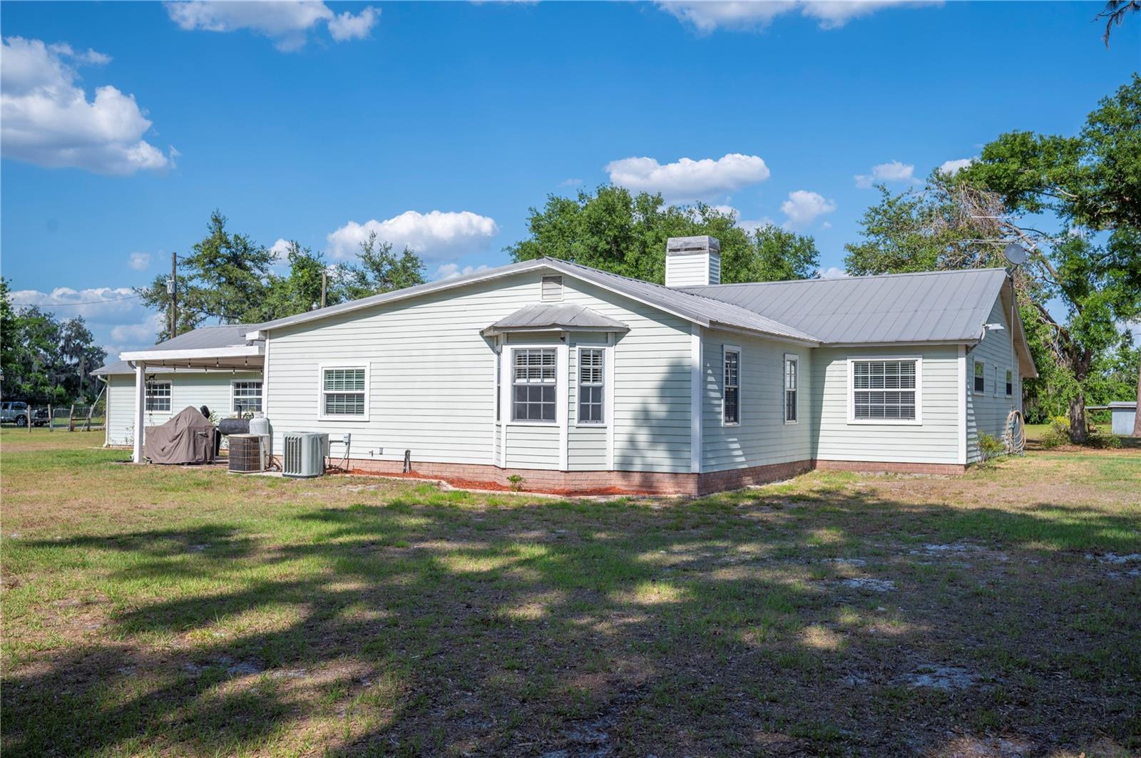 4020 MCINTOSH RD, DOVER, FL, 33527