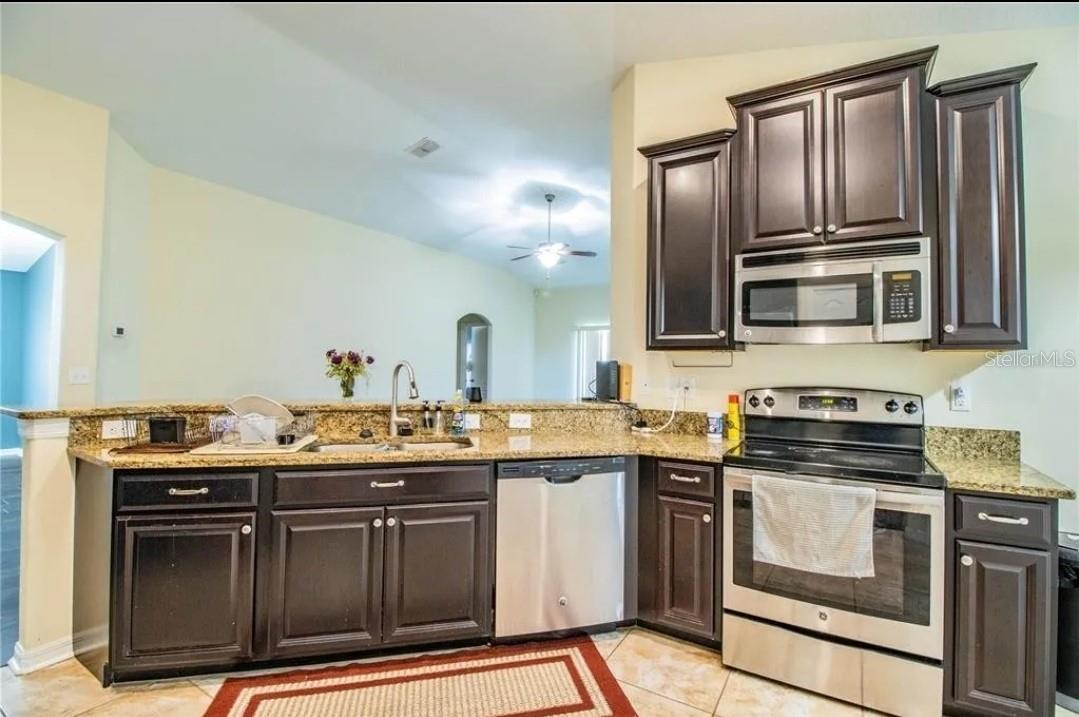 16616 MAGNOLIA RESERVE PL, WIMAUMA, FL, 33598