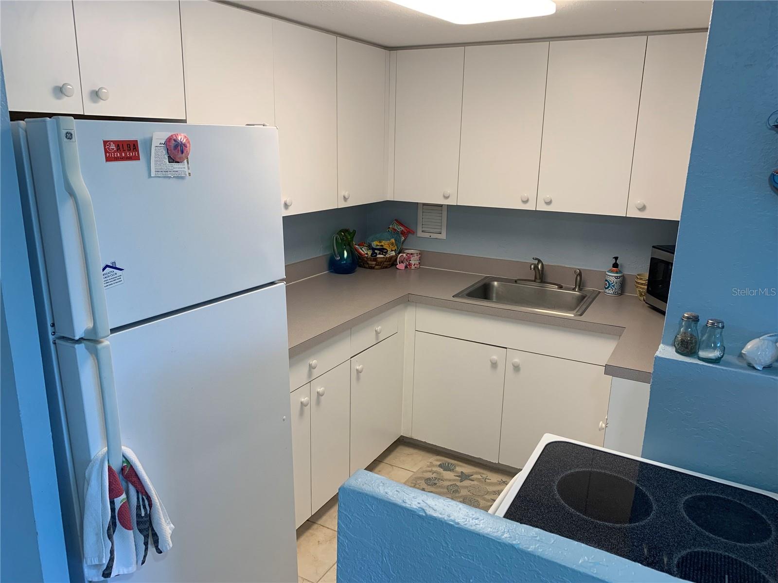 880 MANDALAY AVE #206, CLEARWATER BEACH, FL, 33767