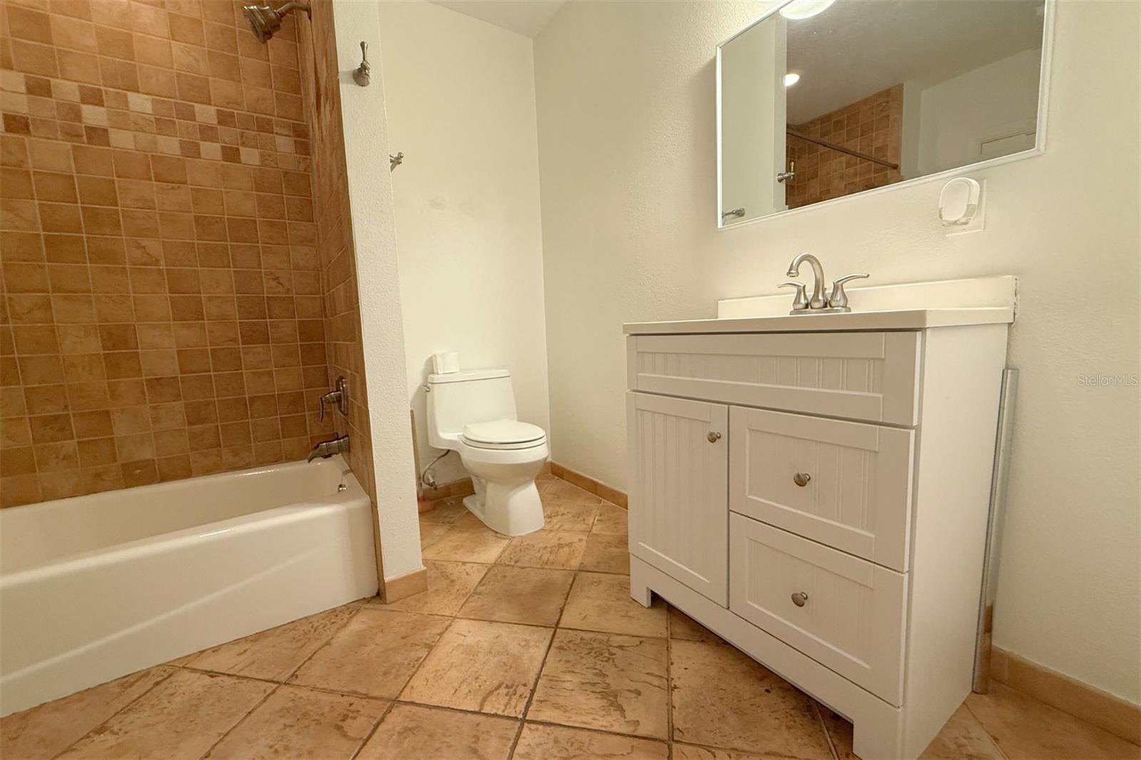 2810 ELIZABETH AVE, ORLANDO, FL, 32804