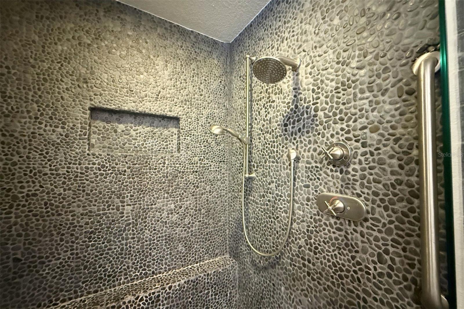 2810 ELIZABETH AVE, ORLANDO, FL, 32804