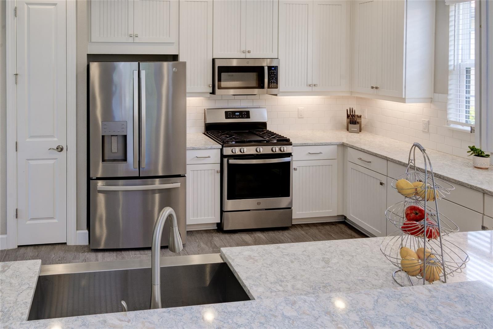 5301 BARTOLOMEO ST, SARASOTA, FL, 34238