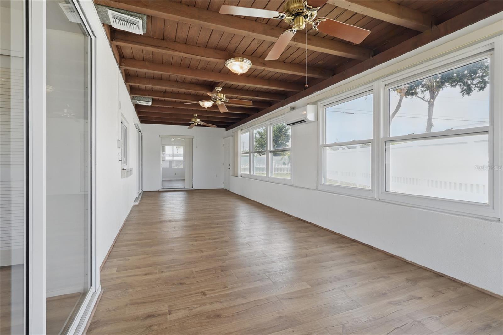 3105 GULF GATE DR, SARASOTA, FL, 34231