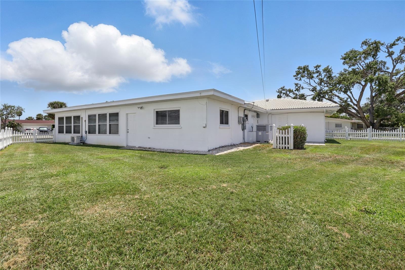 3105 GULF GATE DR, SARASOTA, FL, 34231