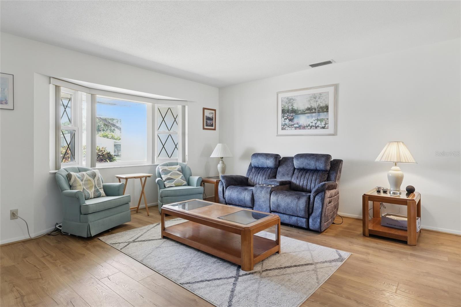 3105 GULF GATE DR, SARASOTA, FL, 34231