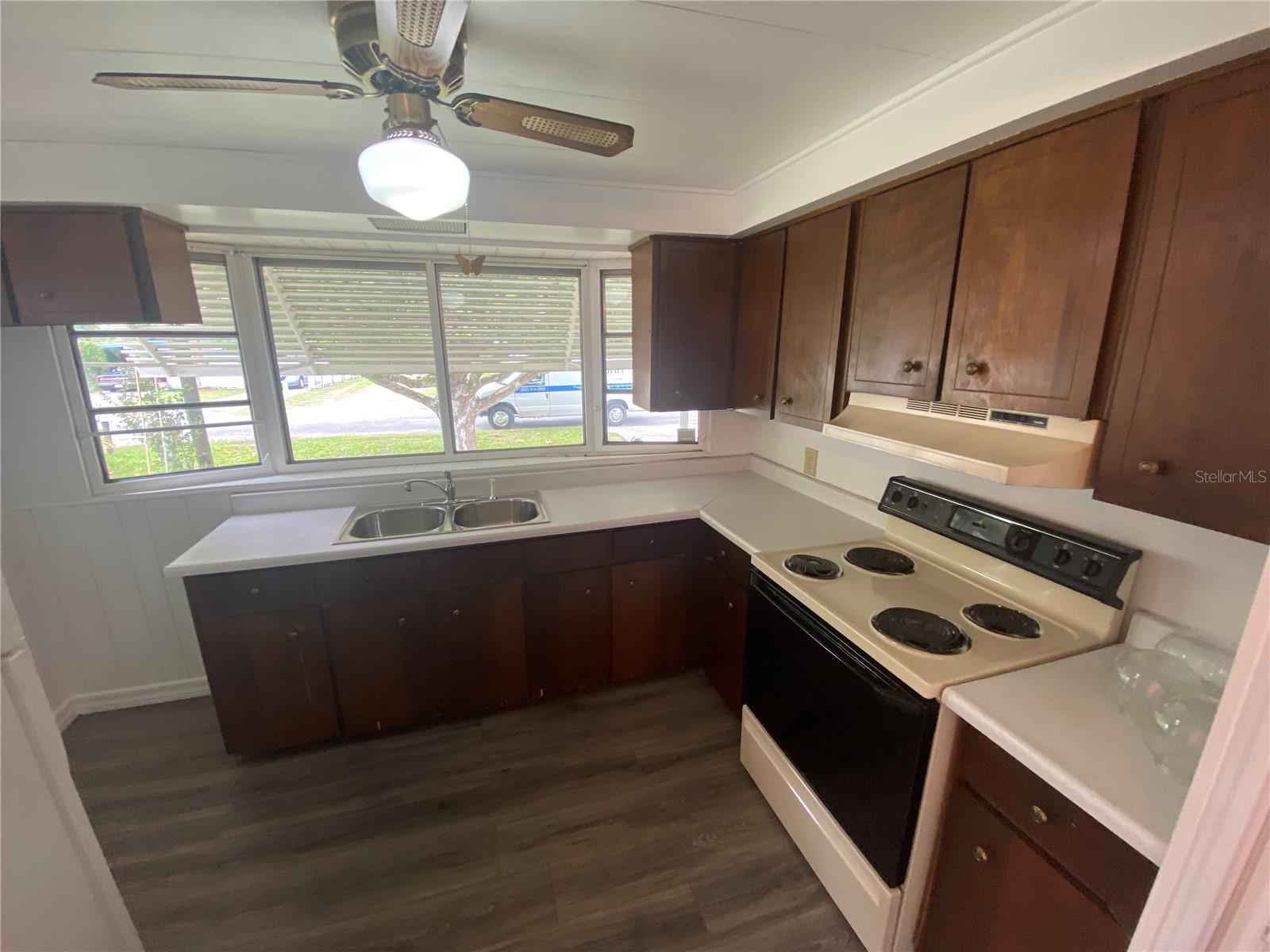 28830 HUBBARD ST, LEESBURG, FL, 34748