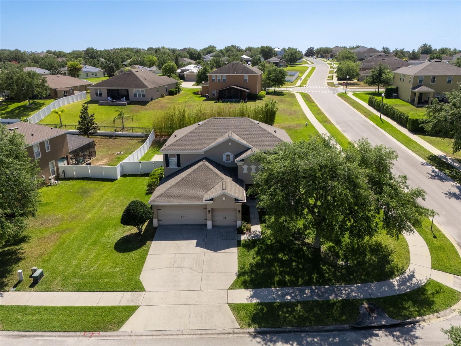 2821 COLUMBUS AVE, CLERMONT, FL, 34715