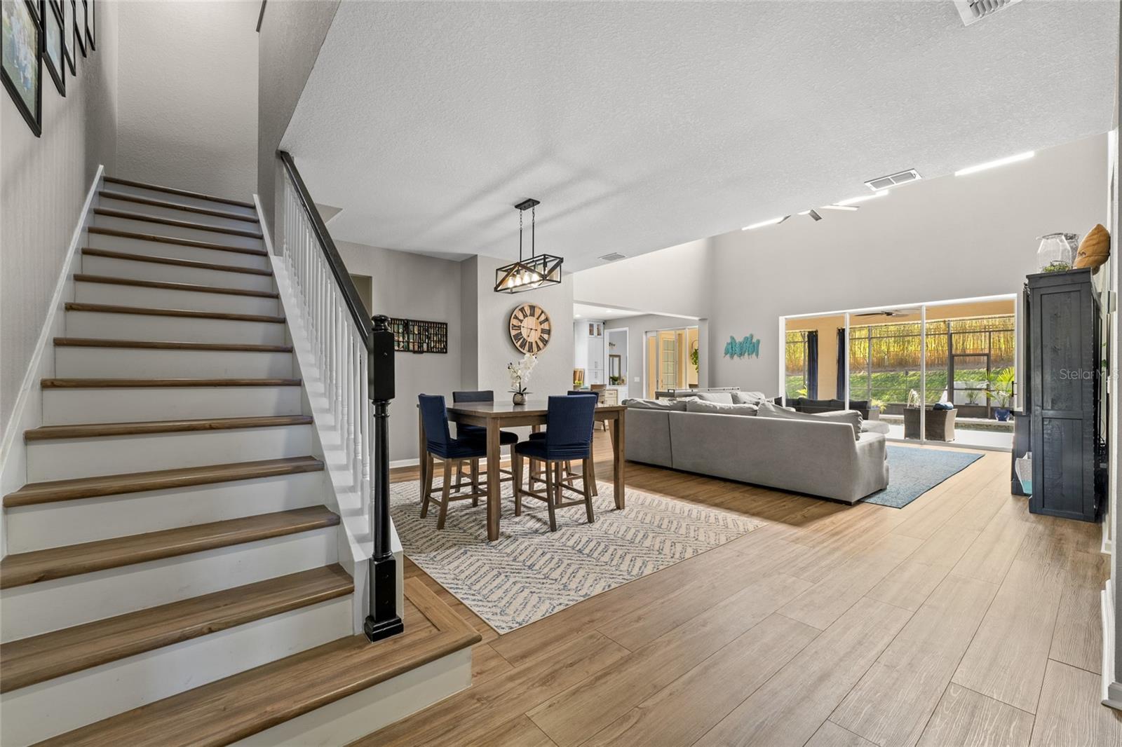 2821 COLUMBUS AVE, CLERMONT, FL, 34715