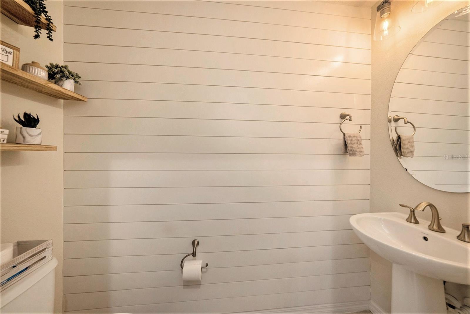 5005 BLUE LATAN LN, TAMPA, FL, 33610