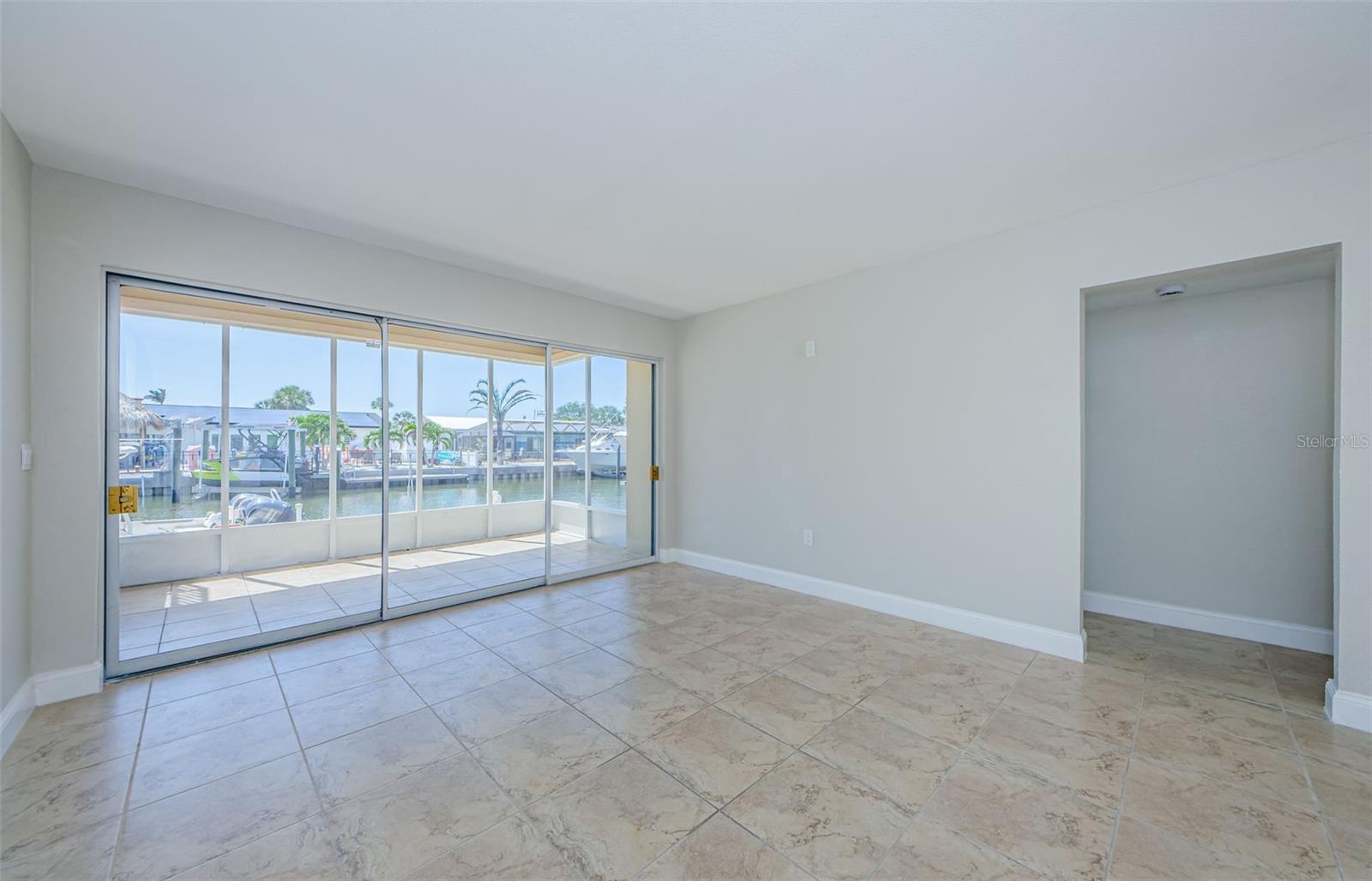 2186 EDYTHE DR #11, DUNEDIN, FL, 34698