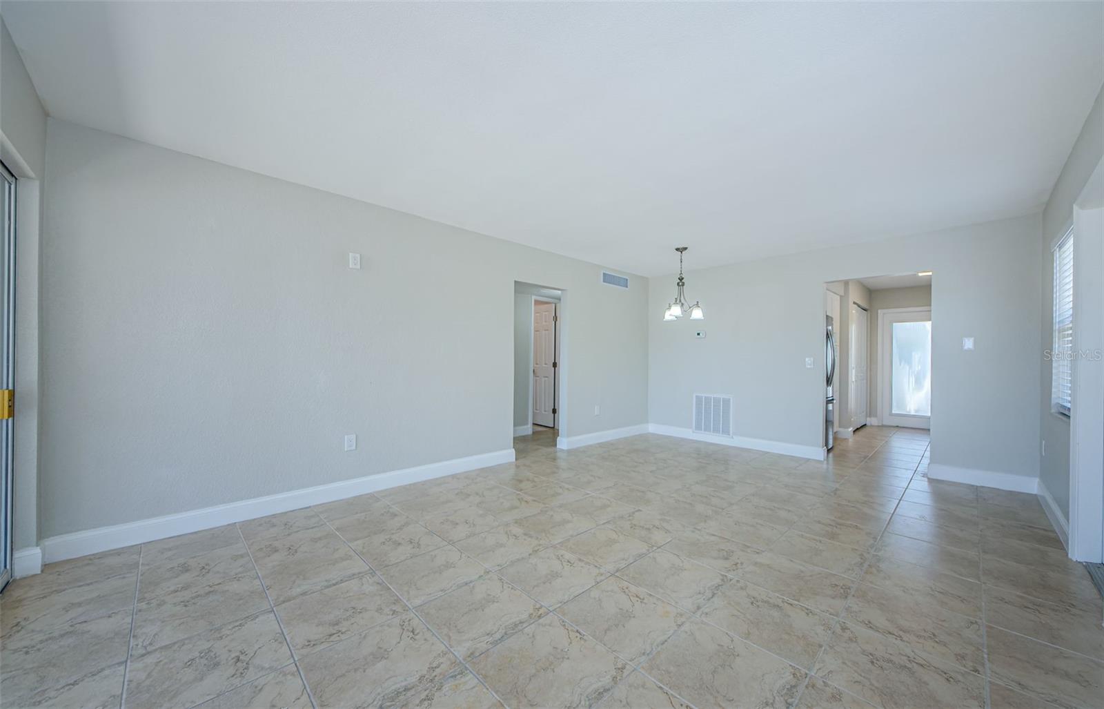 2186 EDYTHE DR #11, DUNEDIN, FL, 34698