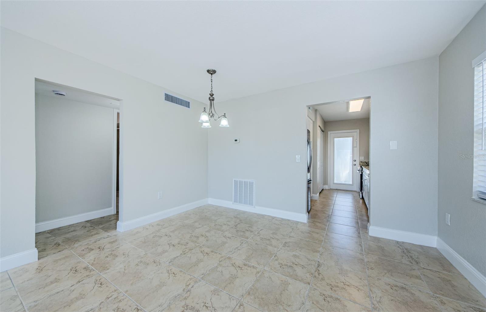 2186 EDYTHE DR #11, DUNEDIN, FL, 34698