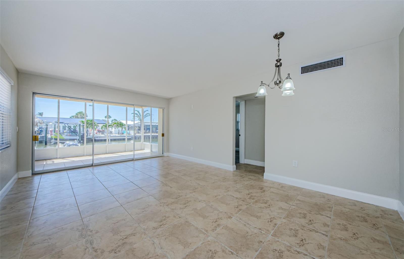 2186 EDYTHE DR #11, DUNEDIN, FL, 34698