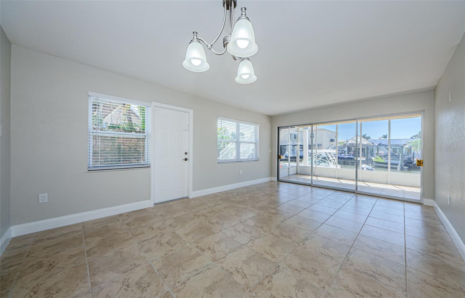 2186 EDYTHE DR #11, DUNEDIN, FL, 34698