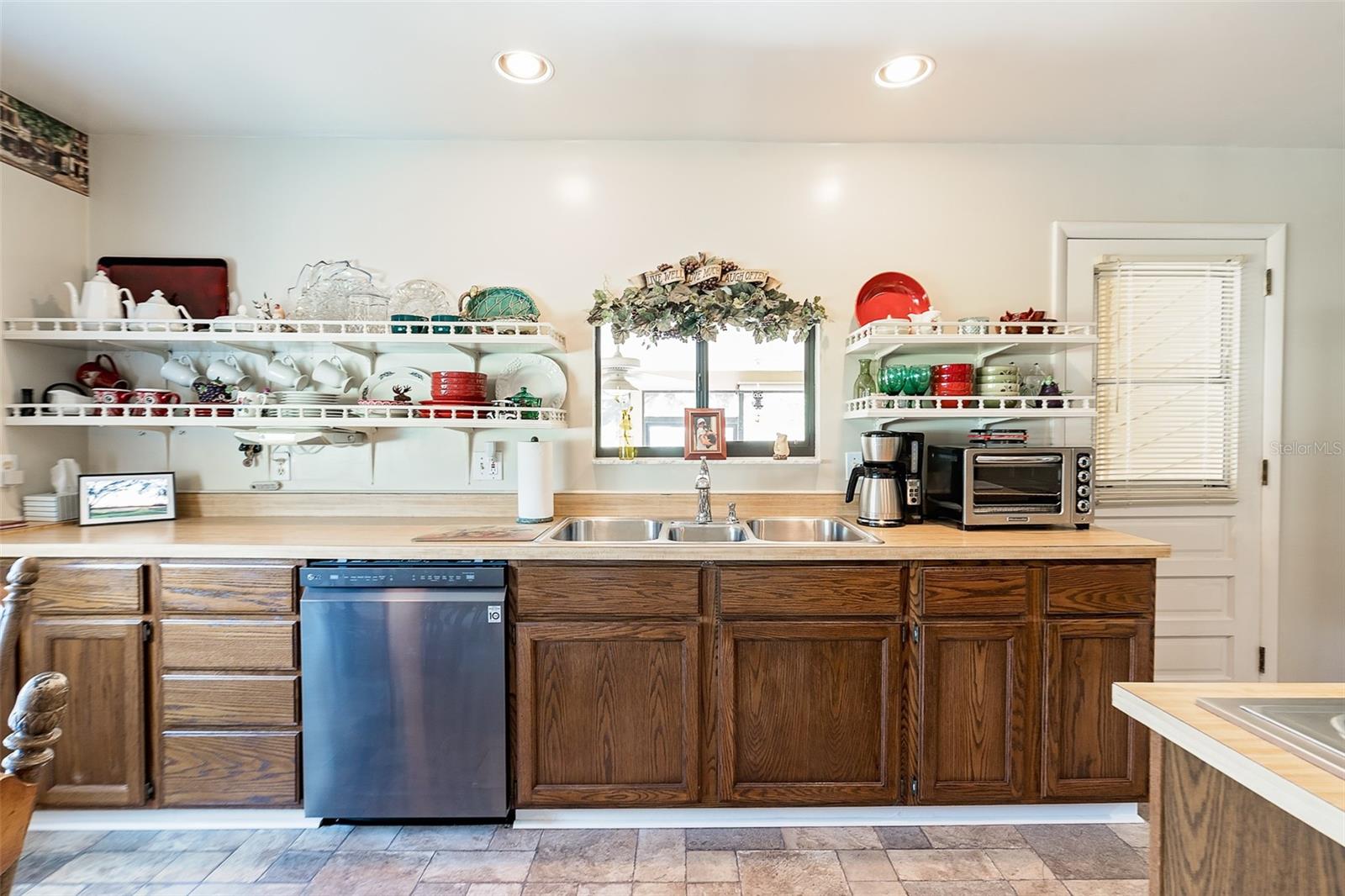 7721 FOREST WAY, LAKELAND, FL, 33810