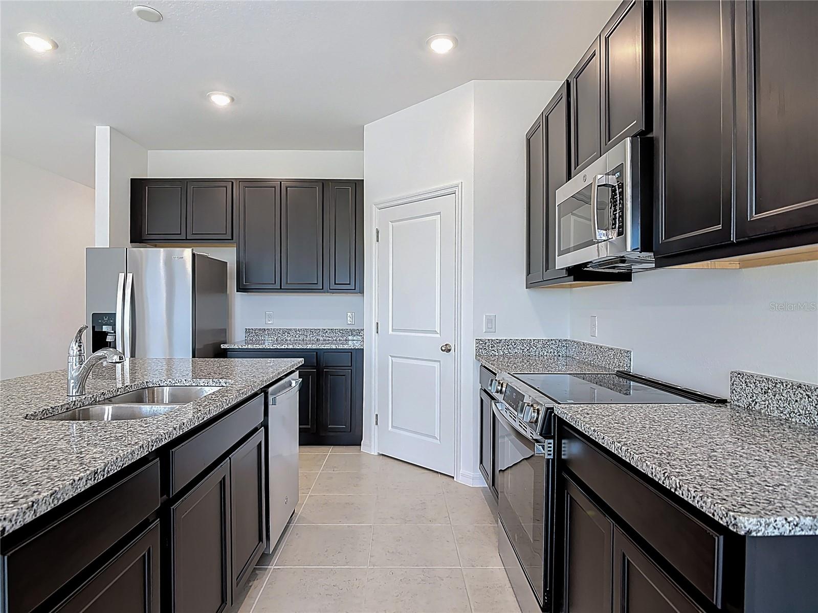 1441 ARBOR HILL DRIVE, DELTONA, FL, 32725