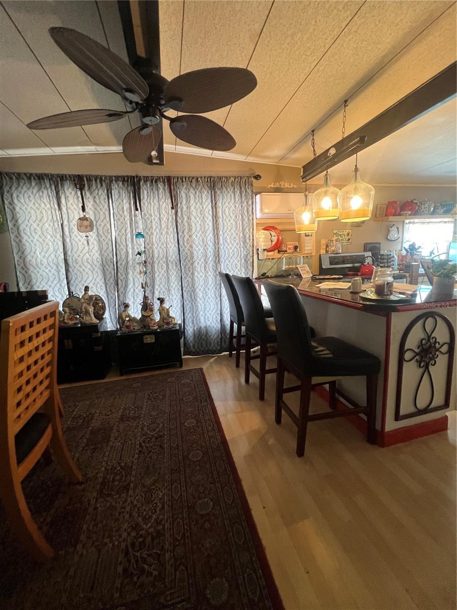 L4952713 Property Photo