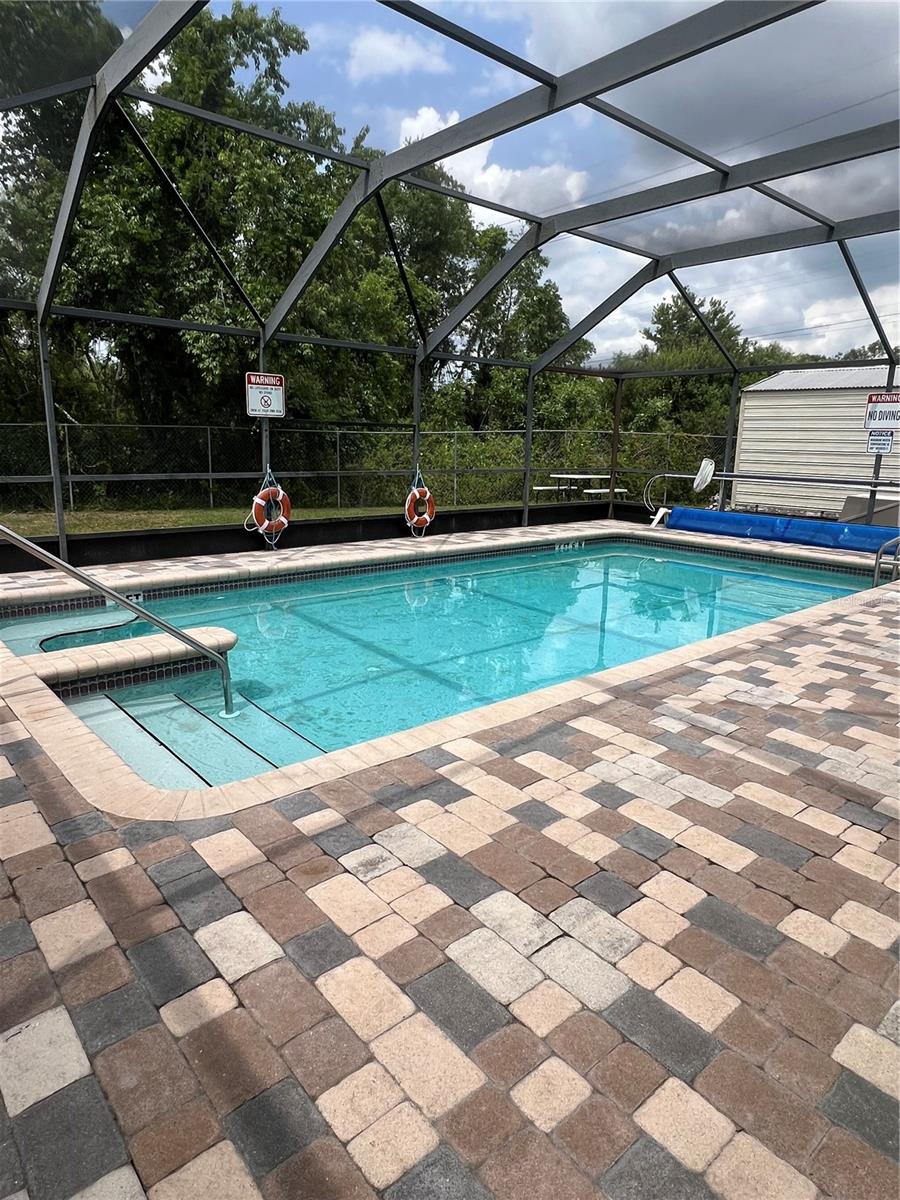 L4952713 Property Photo