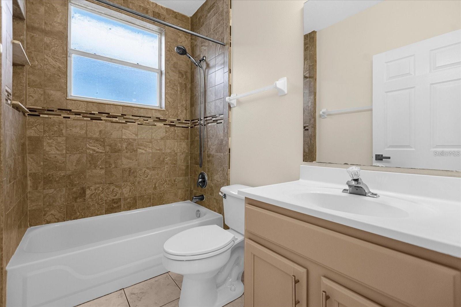 13131 LUXBURY LOOP, ORLANDO, FL, 32837