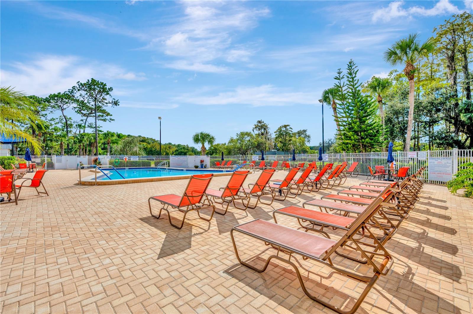 TB8382617 Property Photo