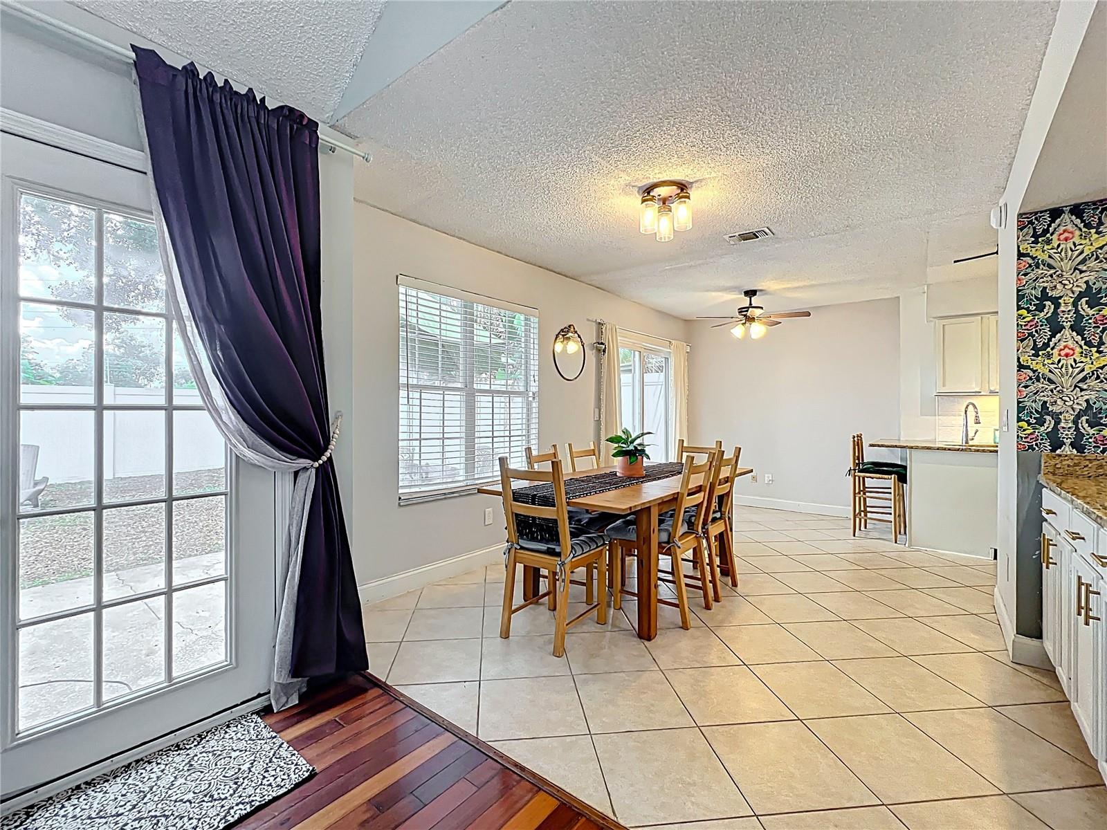 2706 DONALDSON DR, ORLANDO, FL, 32812