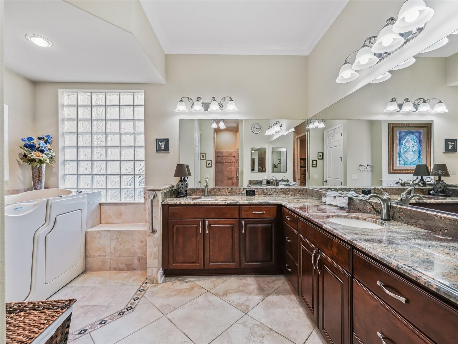 2954 CEDAR GROVE LOOP, THE VILLAGES, FL, 32163